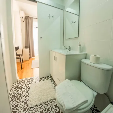 Int Bed & Breakfast 3*