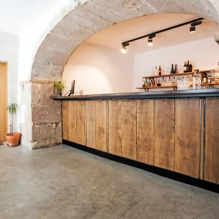 Int 住宿加早餐酒店