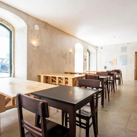 Int Отель Лиссабон